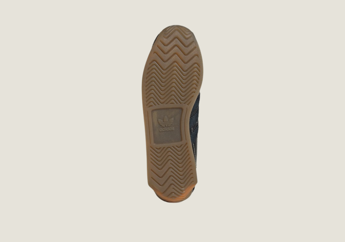 Wales Bonner x Country OG Core Black / Easy Yellow
