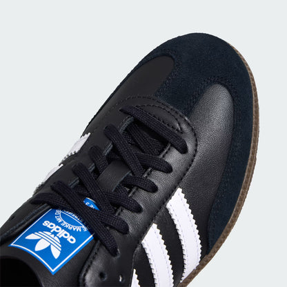 Samba Mule Black and white