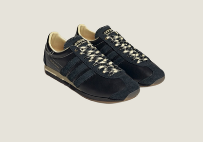 Wales Bonner x Country OG Core Black / Easy Yellow