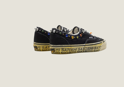 Satoshi Nakamoto x OTW  Era 95 « Lucky Charm »