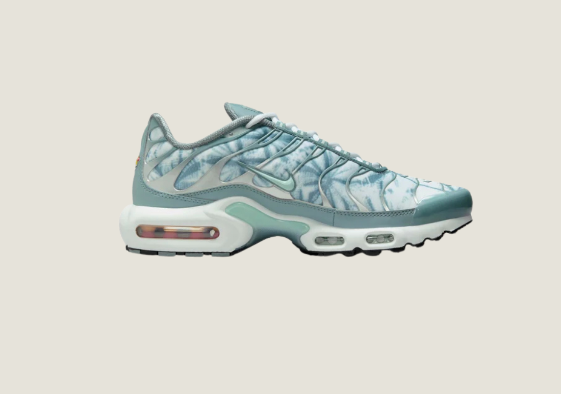 Air Max Plus "Light Aqua"