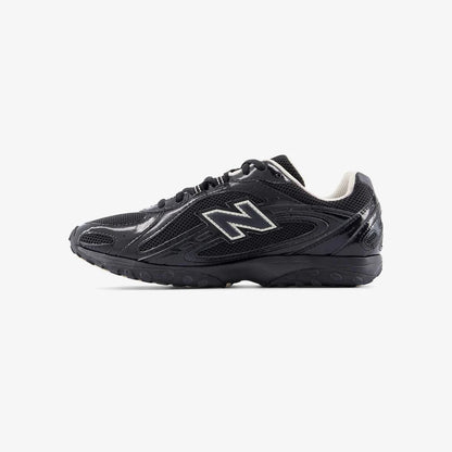 NB 204L MRA BLACK