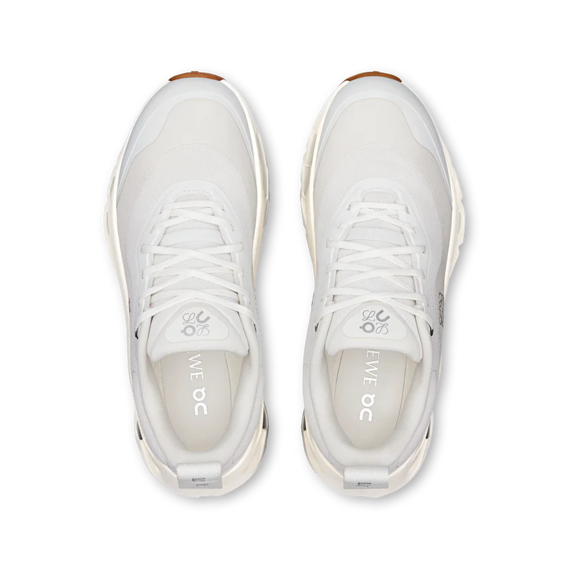 Running Cloudtilt 2 All white