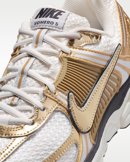 Zoom Vomero 5 Gold White